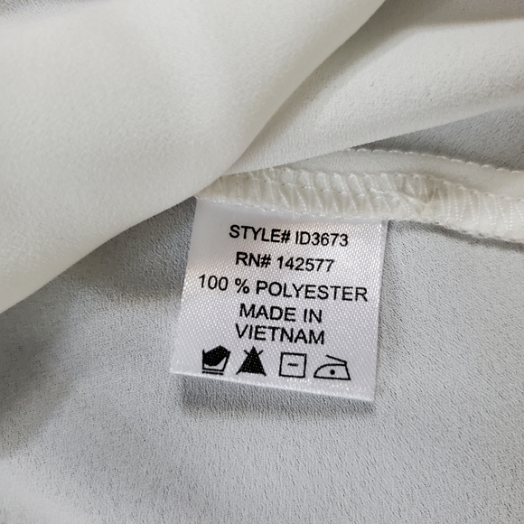 Pretty Lady White Dress - Picture 5 of 7